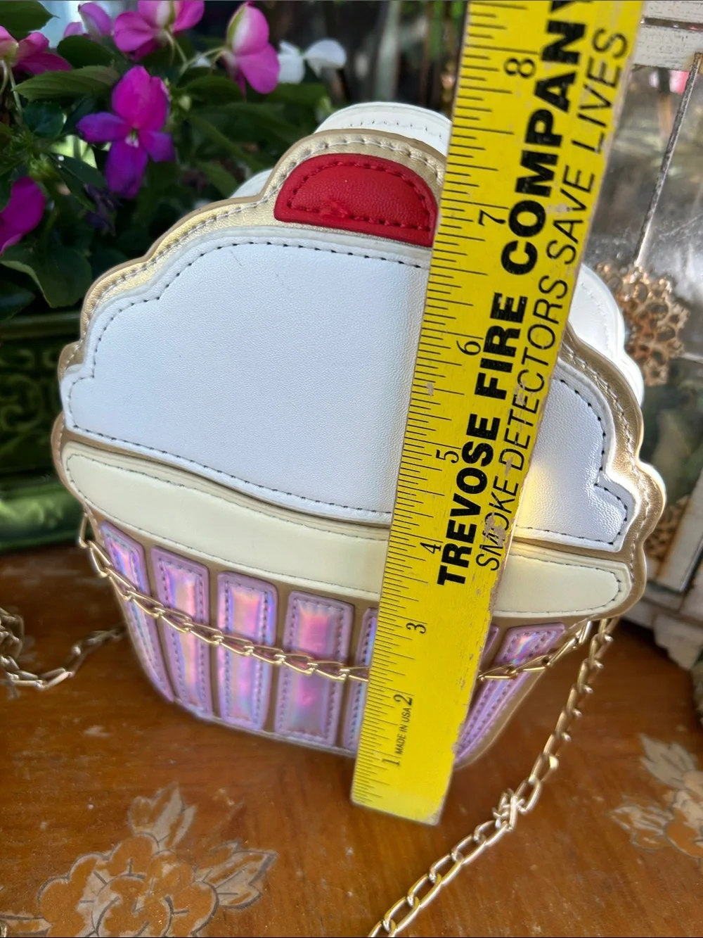 Cupcake Crossbody Bag